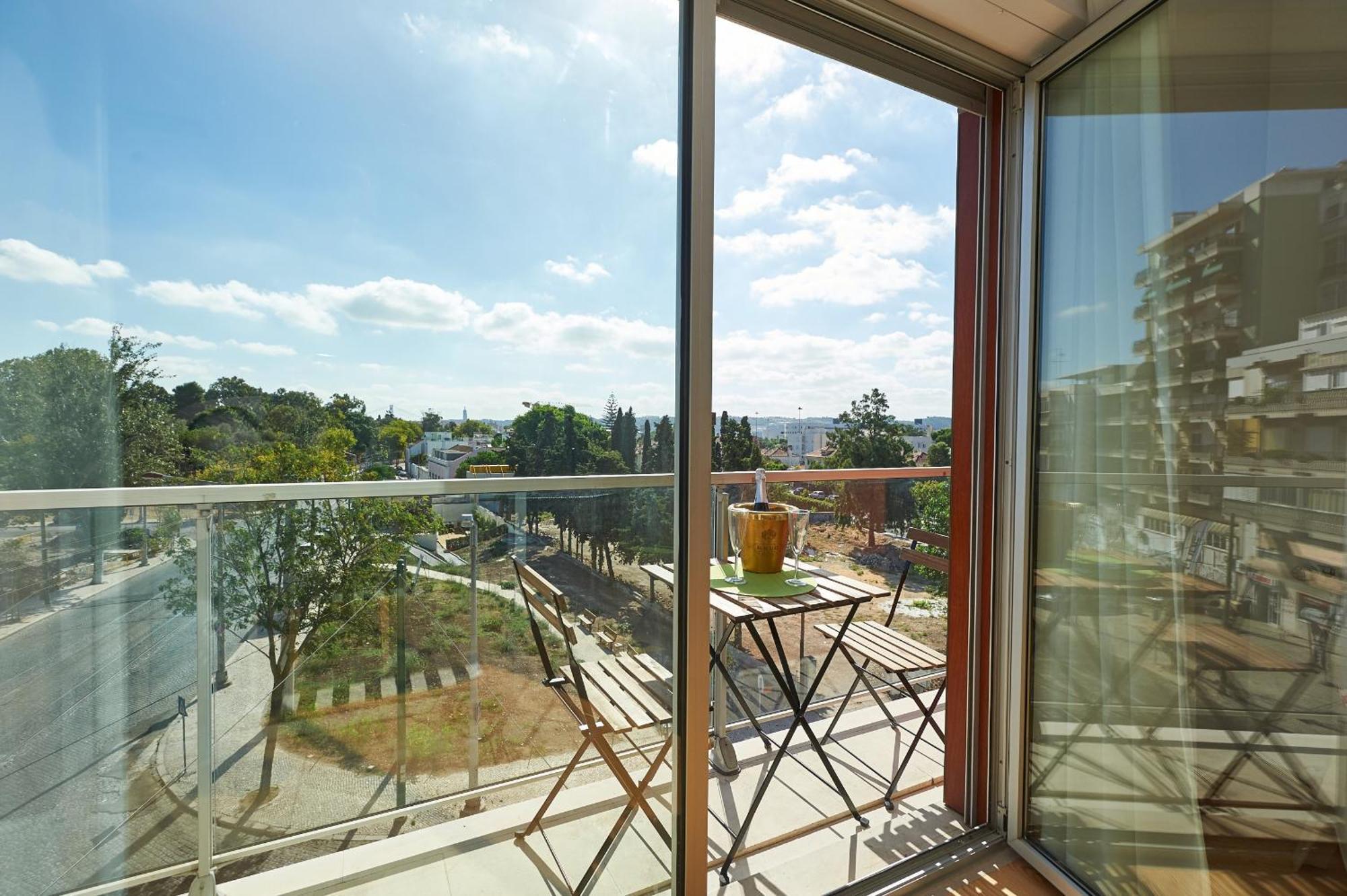 Beguest Premium Lisbon Suites Экстерьер фото